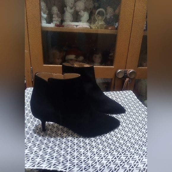 Jessica Simpson Ankle Boots - Picture 6 of 13